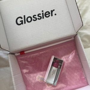 Glossier Cloud Paint in Haze